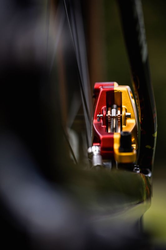 Canyon Lux CFR Lucy Schwarzbauera