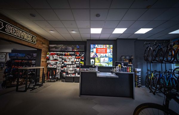 KUR Sport Trek Partner Store Liberec