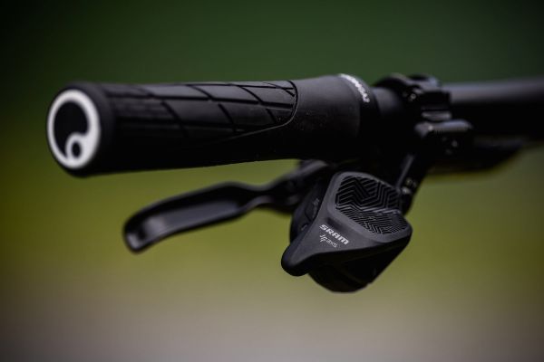 Canyon Lux CFR Lucy Schwarzbauera