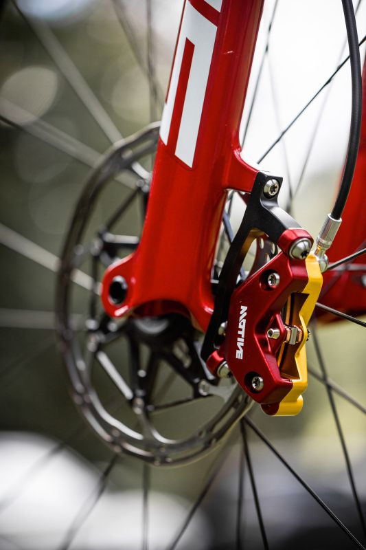 Canyon Lux CFR Lucy Schwarzbauera