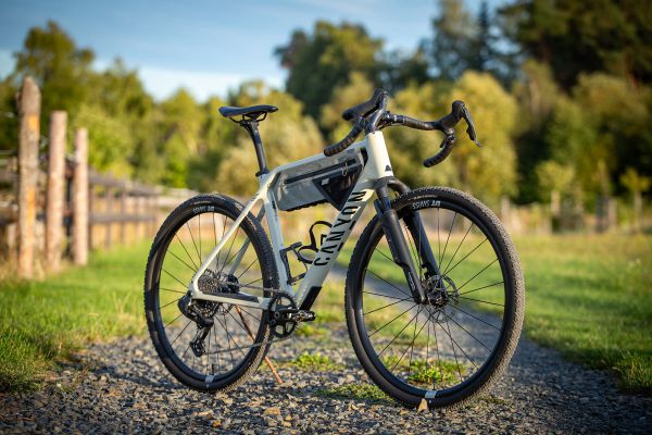 Canyon Grizl CF 8 Rift