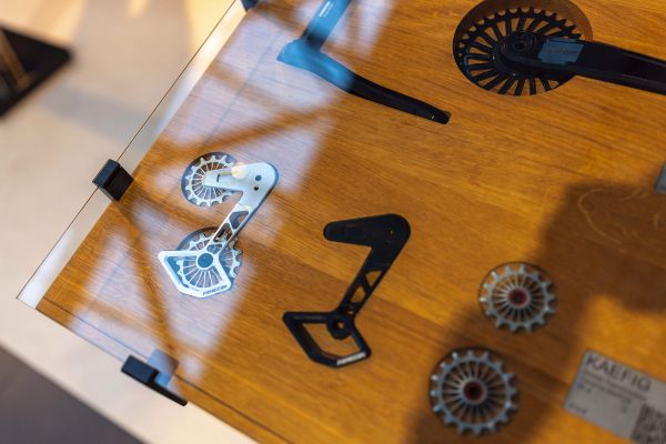 BESPOKED 2025 - Komponenty