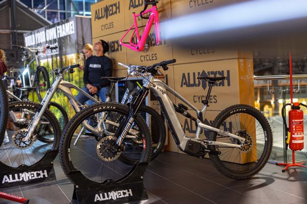 BESPOKED 2025 - Biky