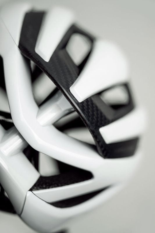 MET Trenta 3K Carbon