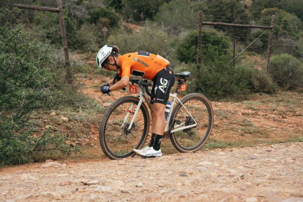 Gravel Burn 2025 - domc Ashleigh Moolman-Pasio v posledn etap ztratila celkov vtzstv