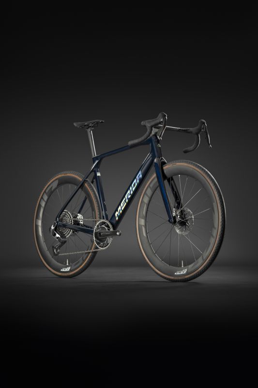 Merida Mission 10K - launch novho gravel biku