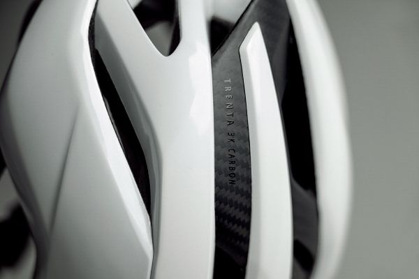 MET Trenta 3K Carbon
