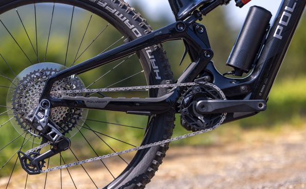 Polygon Collosus TLE 8 AXS