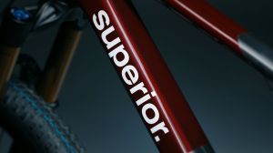 Superioru XF Team Fox