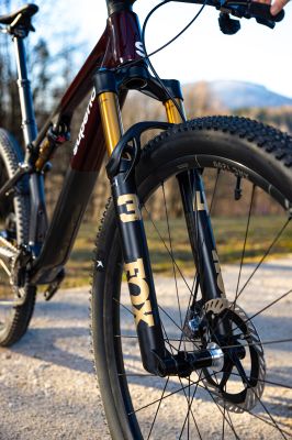 Superioru XF Team Fox